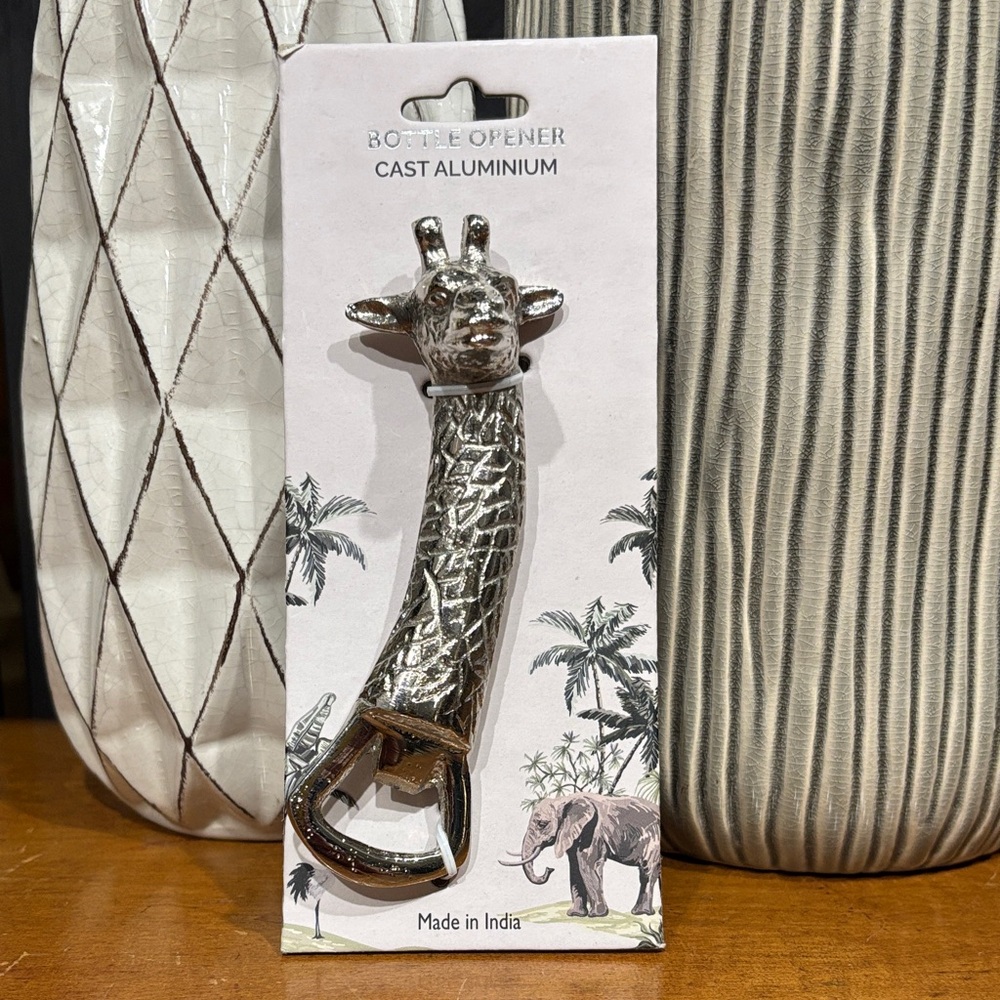 Giraffe Bottle Opener Cast Aluminum Made in India NIB